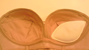 ビスチェ ブラジャーの付属パッドでバストメイク Luxy リュクシー ブライダルインナーの通販専門店